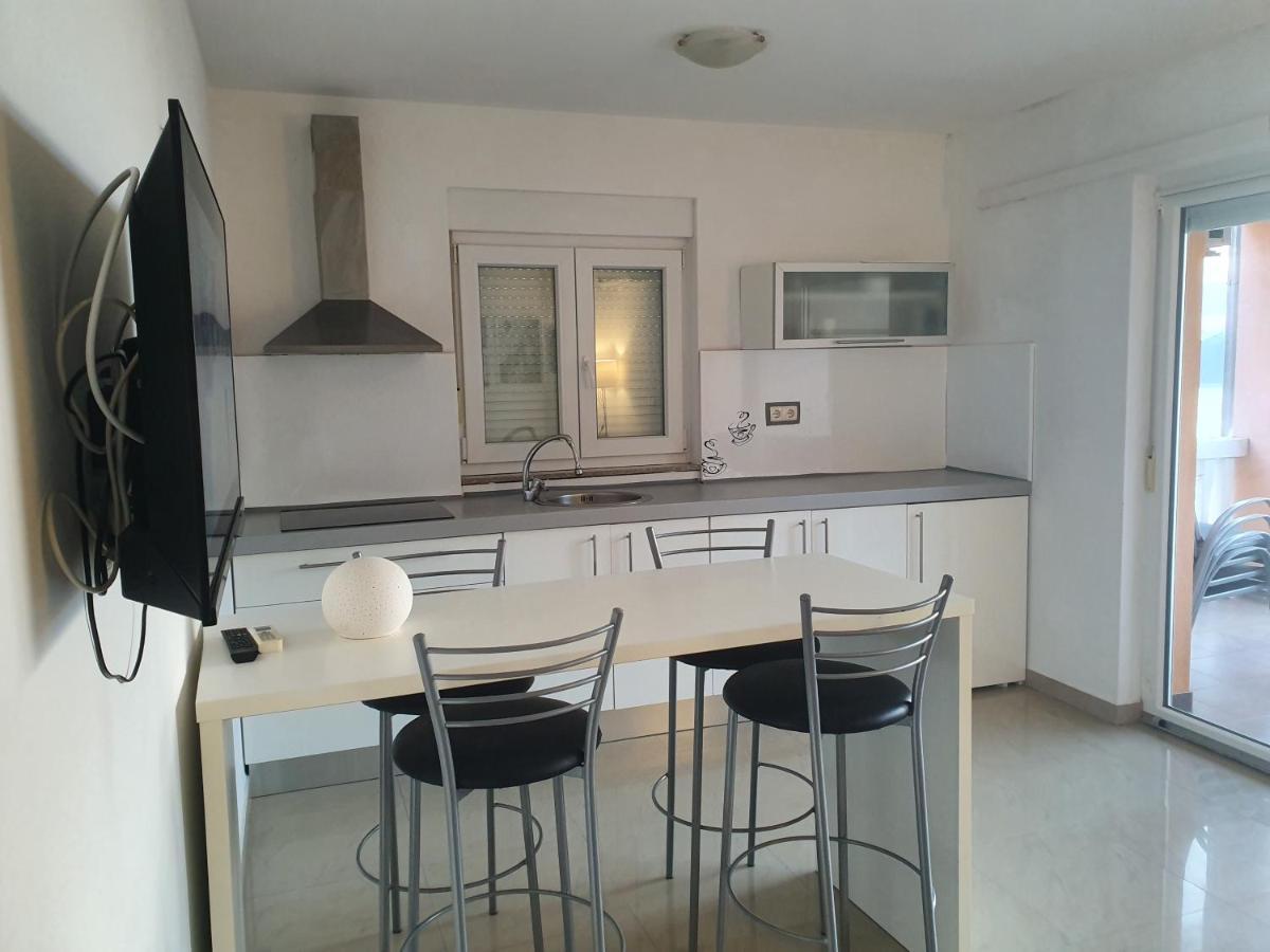 Lavender Apartments Drage Extérieur photo